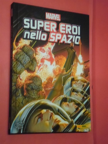 Super eroi nello spazio - super,
