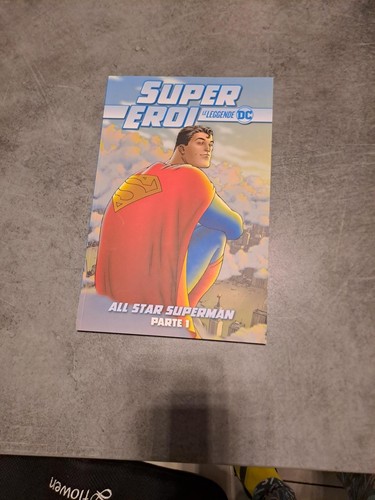 Super eroi leggende - super,